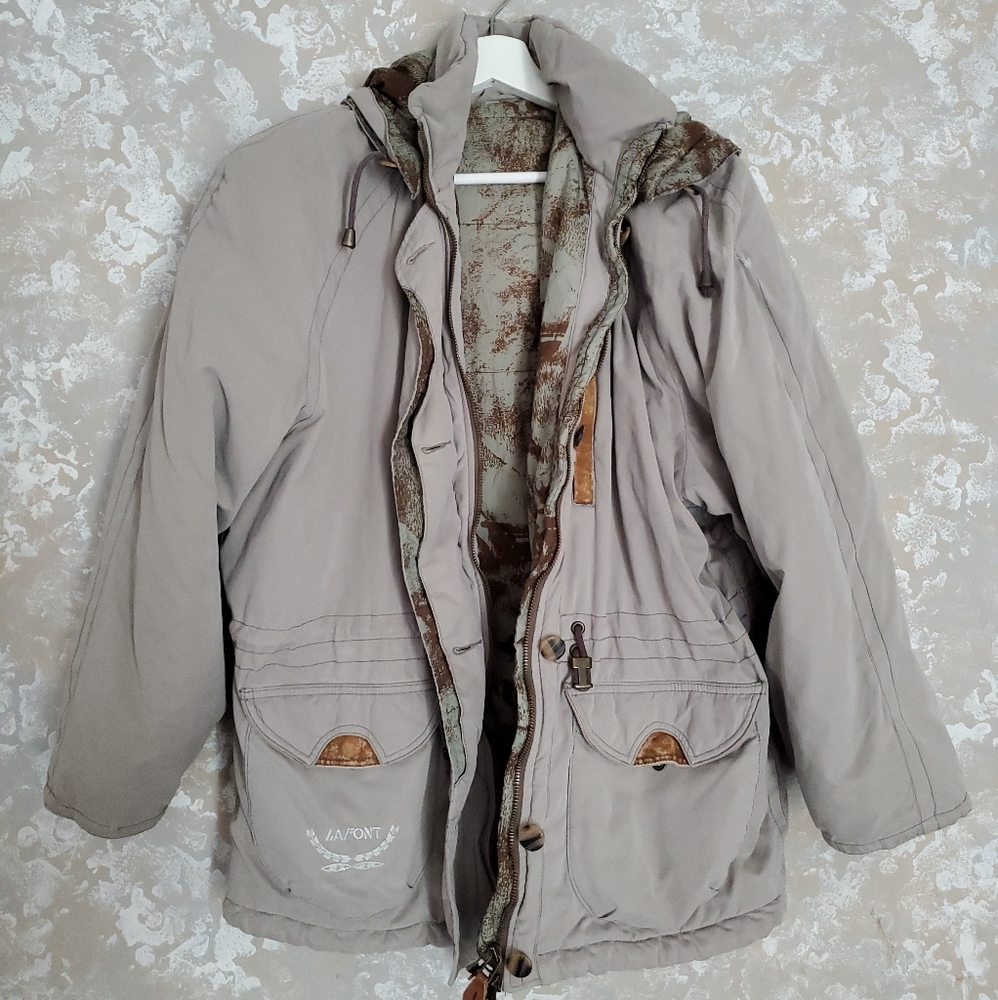 Vtg LAFONT ITALY wolf wildlife tan size 44 ski Snowboard Art Jacket Windbreaker.